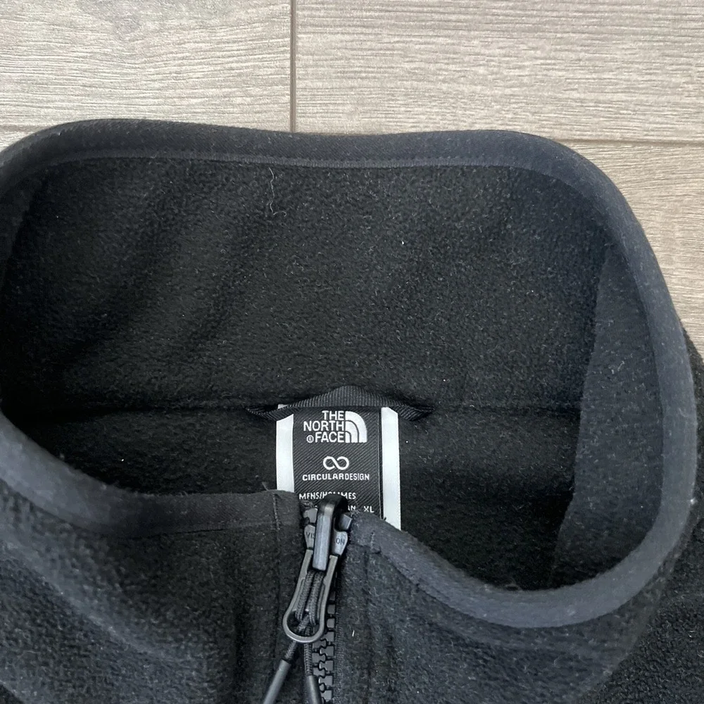 The North Face Mens XL Full Zip Fleece Sweater Black Branded